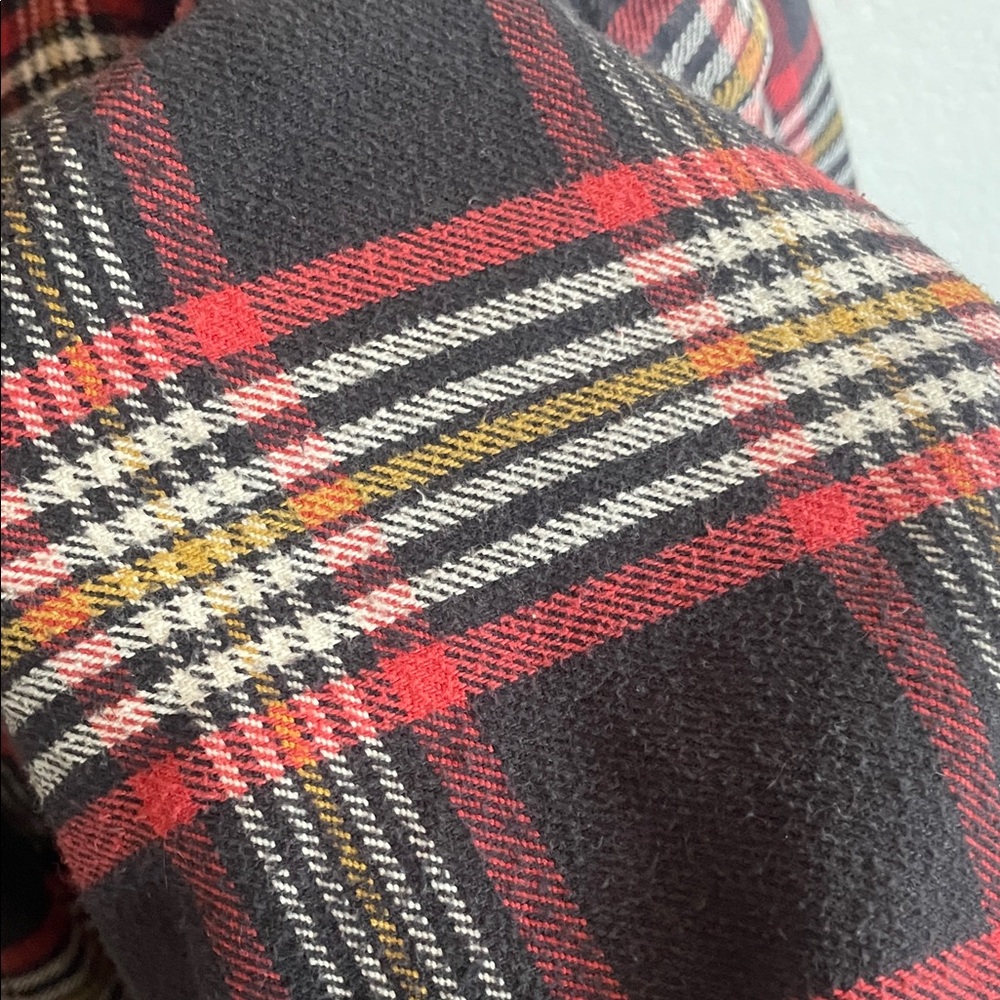 Filson Red Black White Yellow Plaid Button-Down lumberjack 100% cotton SOFT - Picture 4 of 15